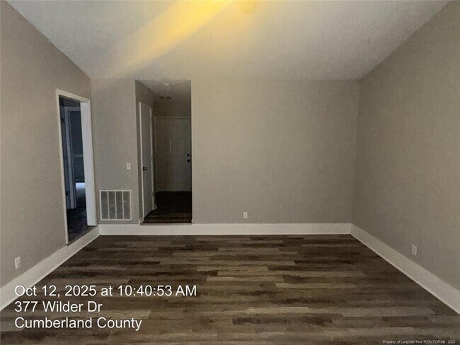 Building Photo - 377 Wilder Dr