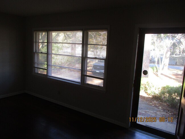 Building Photo - 1022 Randolph St