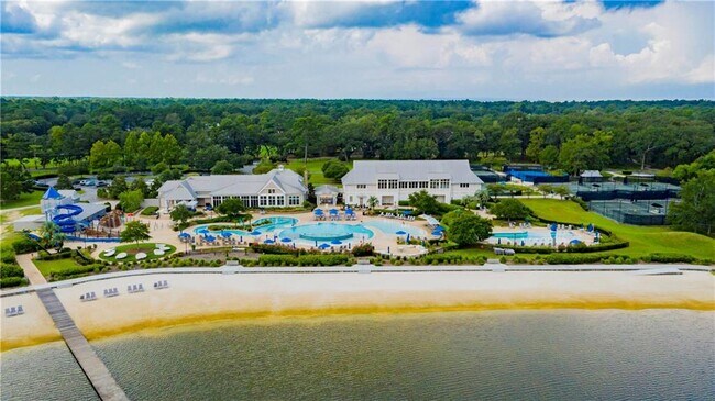 Building Photo - 18269 Colony Dr Dr