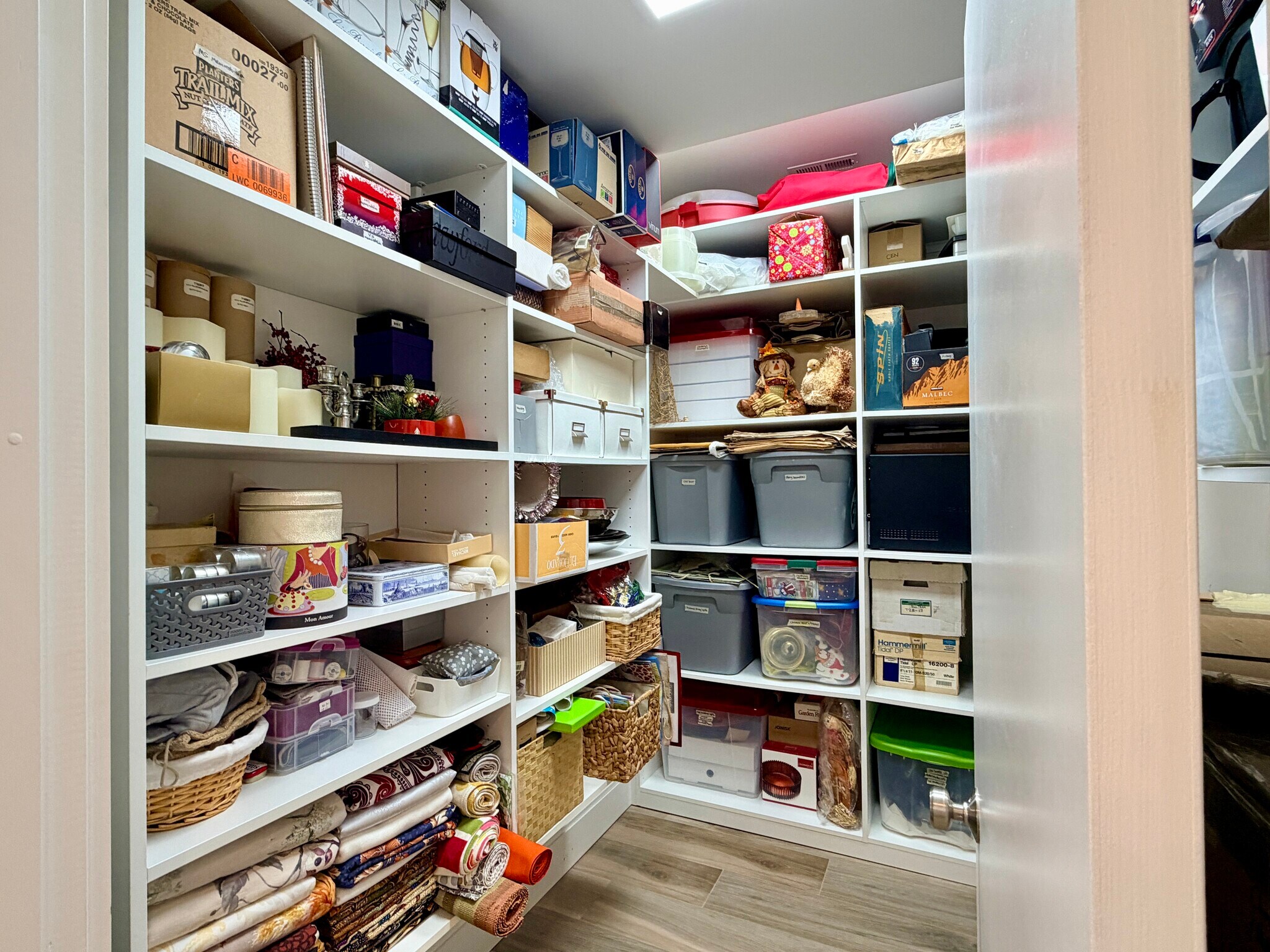 Building Photo - 13 Cottage Ave