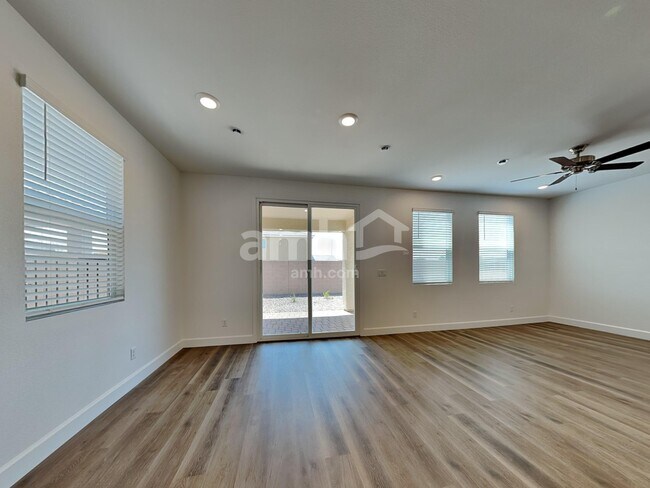 Building Photo - 6495 Aspen Mountain Ave