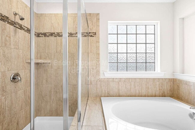 Building Photo - 8608 Lavender Pl