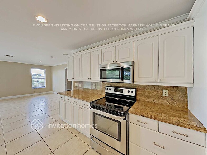 Building Photo - 22046 Martella Ave