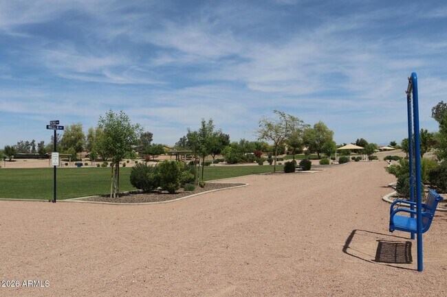 Building Photo - 2372 E Dust Devil Dr
