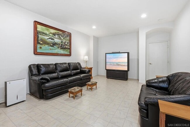 Building Photo - 8010 Gilman Ct