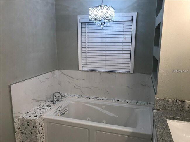 Building Photo - 1211 Dew Bloom Rd