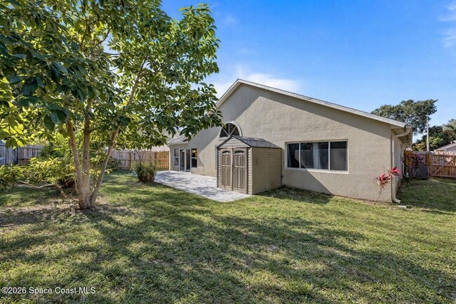 Building Photo - 1915 Worchester Way