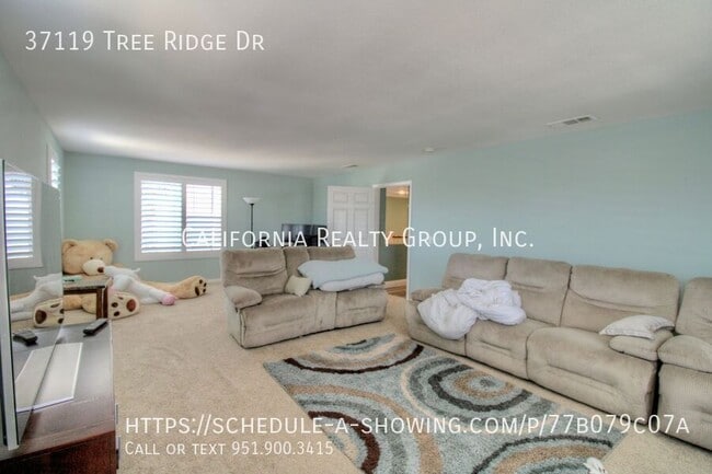 Building Photo - 37119 Tree Ridge Dr