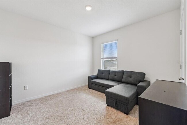 Building Photo - 1422 Fox Squirrel Dr