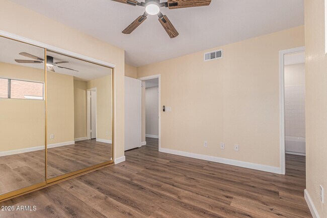 Building Photo - 8888 N 47th Ave