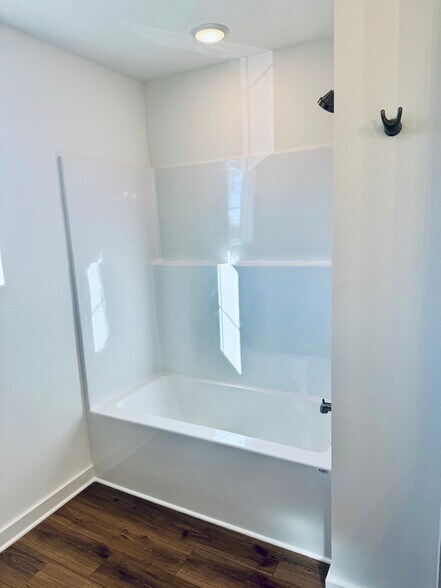 Building Photo - 1720 Elliott Williams Wy