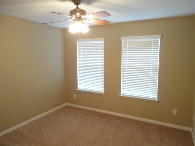 Building Photo - 17322 Pikes Peek Ct