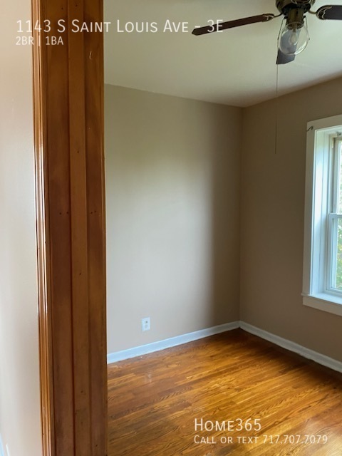 Building Photo - Amazing 2 Bedroom 1 Bathroom - Looking for...