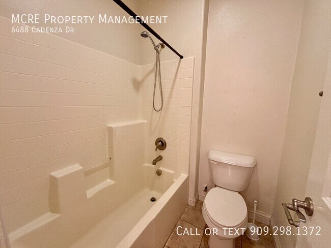 Building Photo - 6488 Cadenza Dr