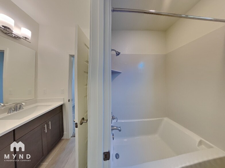 Building Photo - 8932 Upbeat Wy