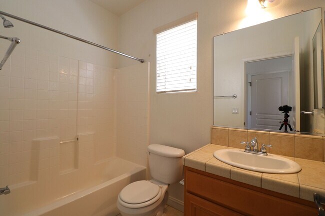 Building Photo - **Single-Story Home in The Classics at Bradley Square – 4 Bedrooms, 3 Baths**