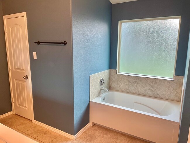 Building Photo - 116 Zoisite Ln