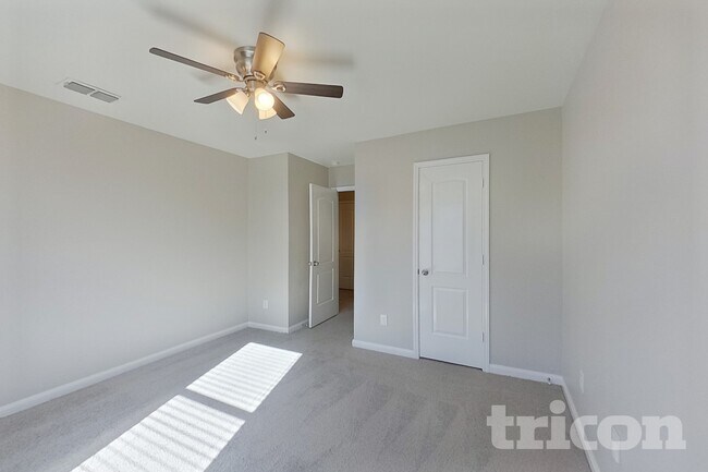 Building Photo - 14356 Open Range Dr