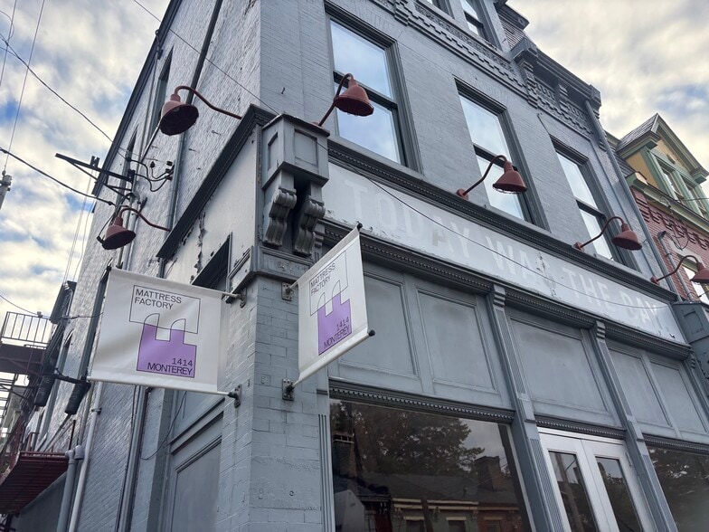 Building Photo - 1402 Sherman Ave