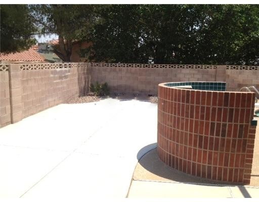 Building Photo - 7450 Trudy Ln