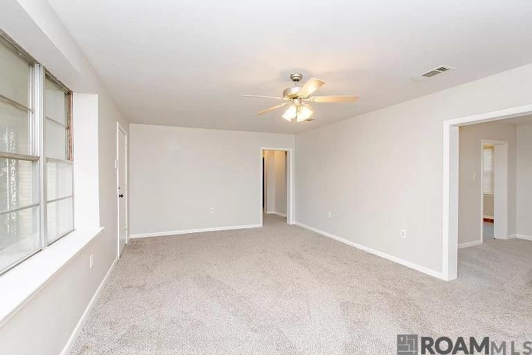 Building Photo - 1725 April St