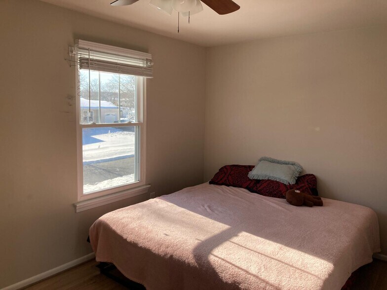 Building Photo - 3804 Charred Oak Dr