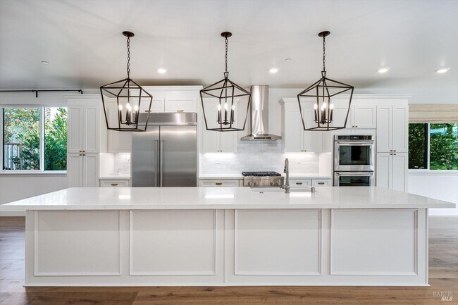 Building Photo - 1980 Bent Tree Pl