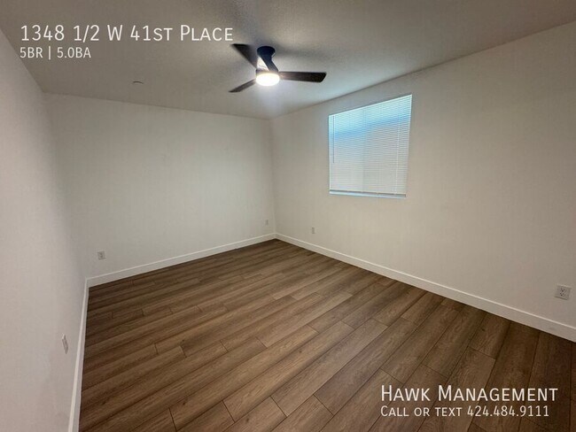 Building Photo - 1348 1/2 W 41st Place-