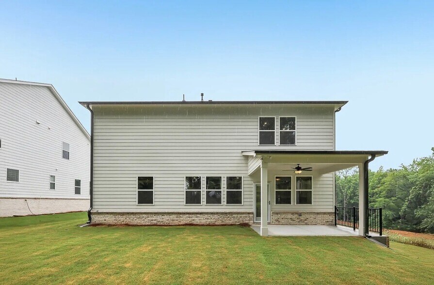 Building Photo - 3453 Hillyard Dr
