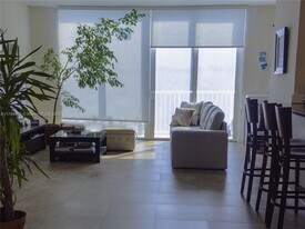 Building Photo - 50 Ocean Lane Dr
