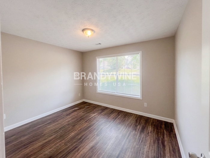 Building Photo - 150 Wynfield Dr