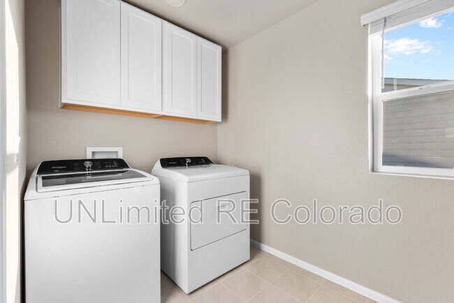 Building Photo - 18014 Tree Sparrow Ave