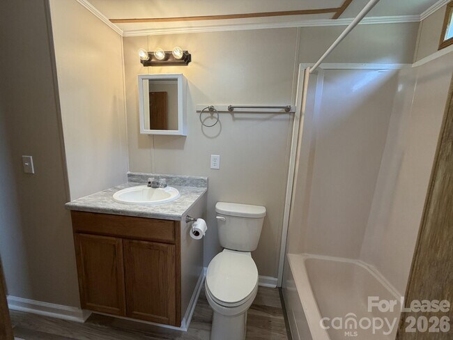 Building Photo - 118 Ricks Ln