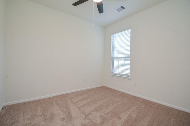 Building Photo - 17327 Rock Willow Ln