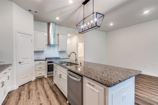 Building Photo - 3930 Dalea Dr