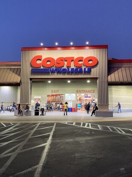 Building Photo - 6021 El Dorado St