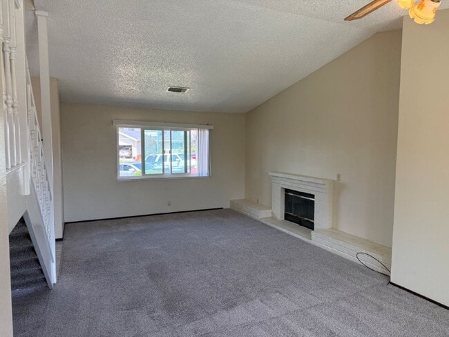 Building Photo - 1003 Blackspur Ct