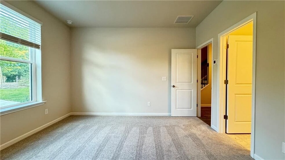 Building Photo - 54 Peeples Dr