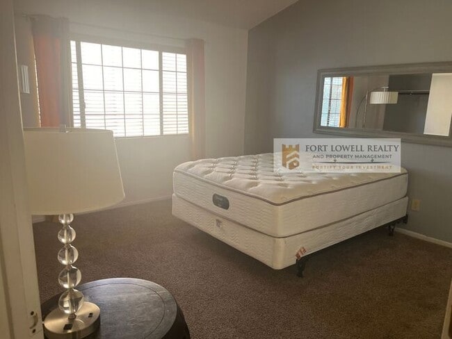 Building Photo - Beautiful 1 bedroom with washer and dryer