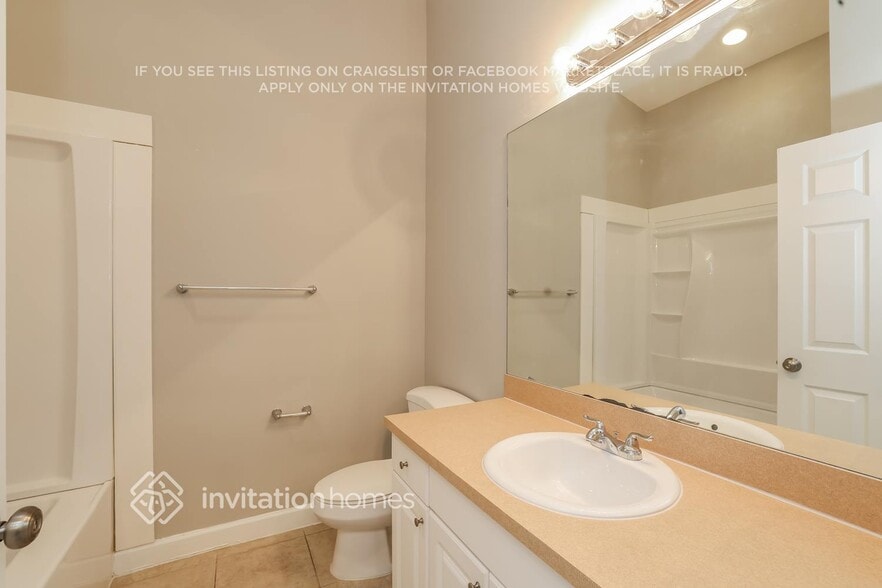 Building Photo - 102 Carol Susan Ln