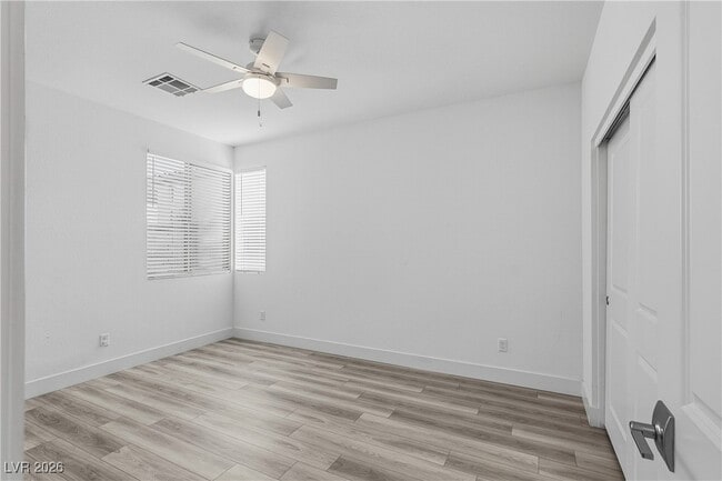 Building Photo - 9958 Valley St