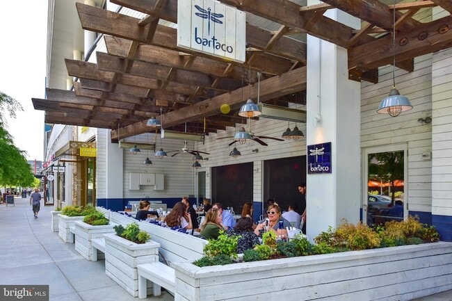 Building Photo - 2844 Yarling Ct