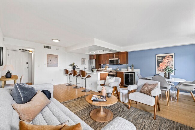 Building Photo - 2700 Cahuenga Blvd