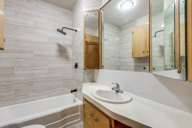 Building Photo - 7291 Ash St