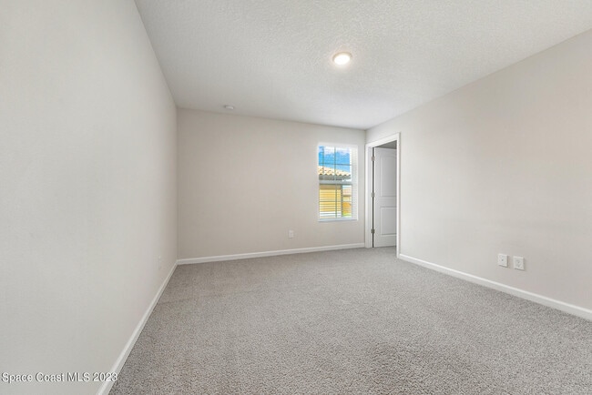 Building Photo - 59 Montecito Dr