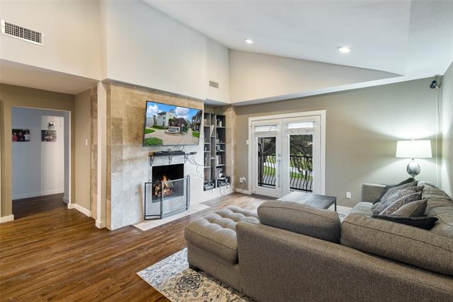 Primary Photo - 5806 Birchbrook Dr