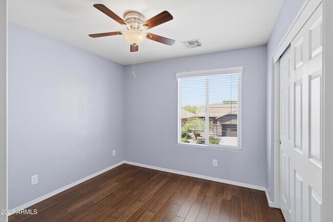 Building Photo - 1717 W Buckhorn Trail
