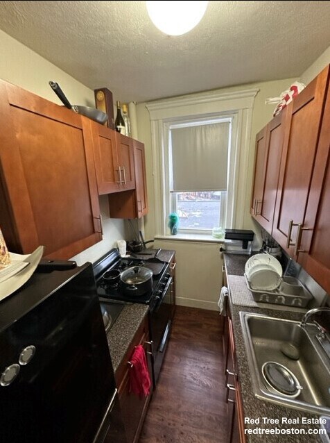 Building Photo - 1175 Boylston St