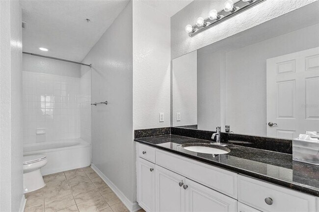 Building Photo - 700 S Harbour Island Blvd