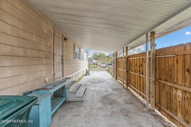 Building Photo - 7631 Timberwood Dr